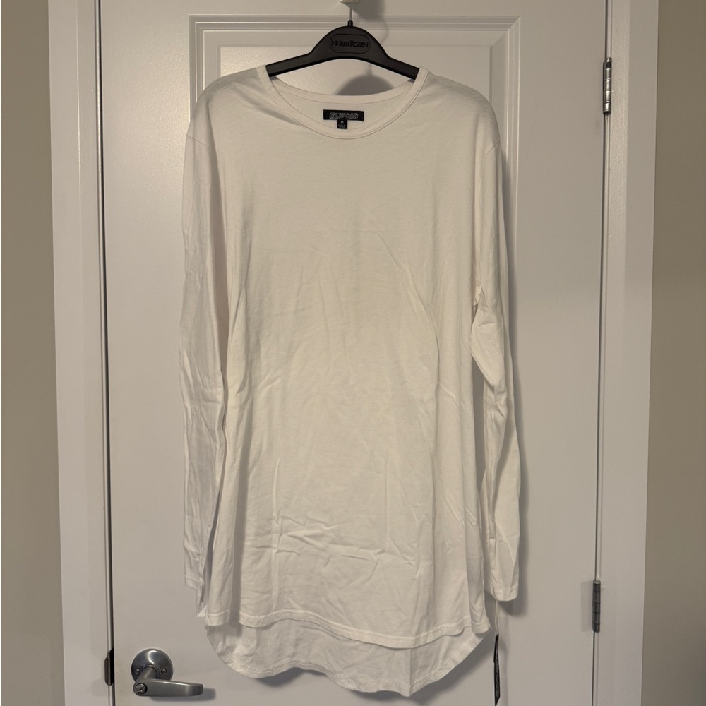 Elwood Curved Hem Long Sleeve